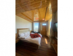 Snowfalls Homestay,New Kufri,Shimla